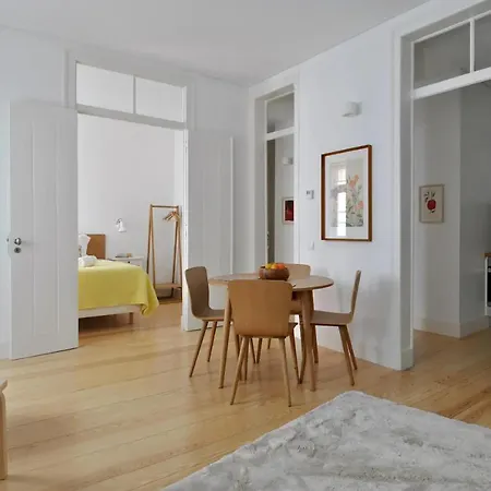 Alfama Confortable Near Cathedral Lisboa